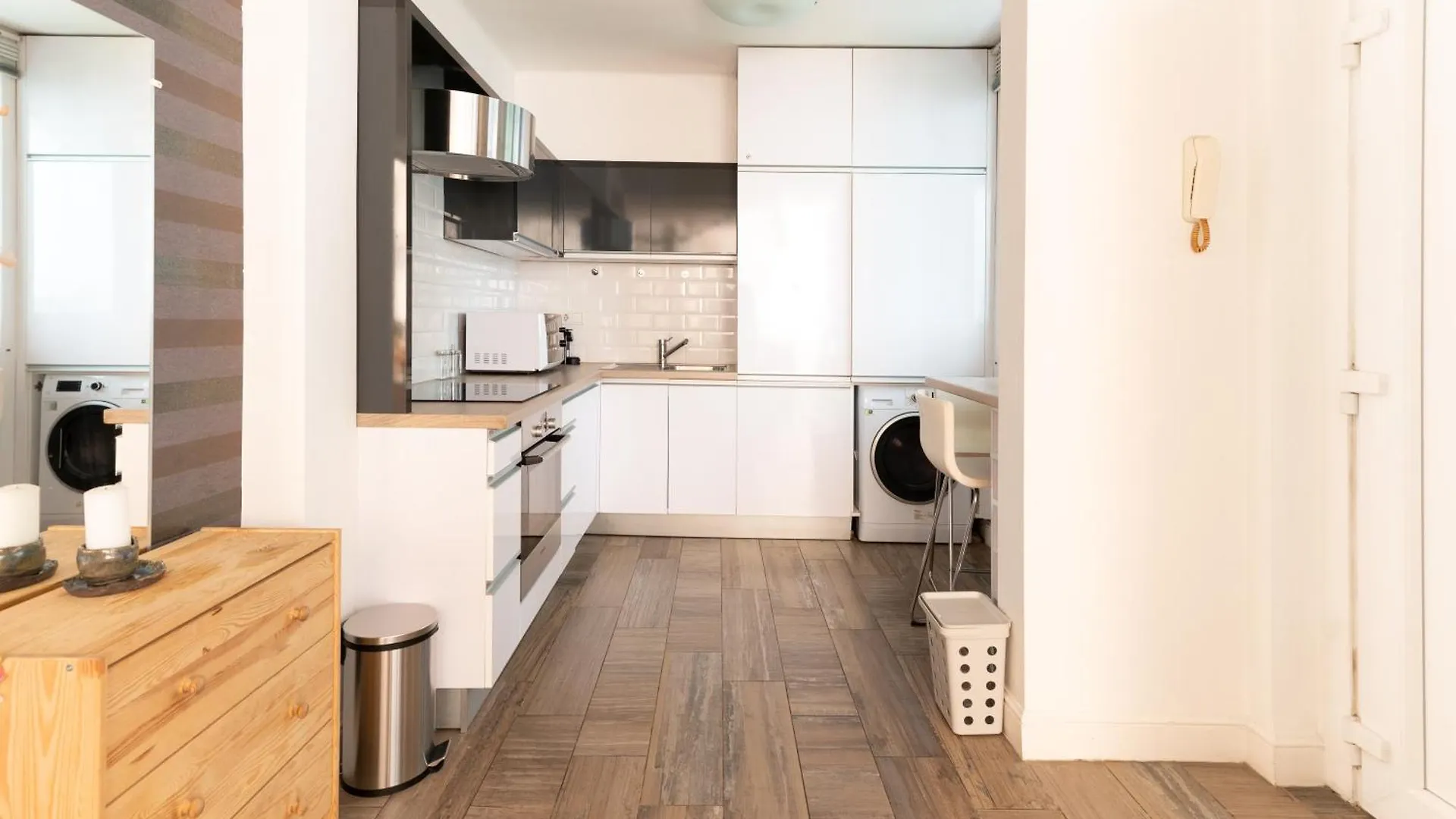 Superb Location & Chic Suite W' 2Bedroom 布达佩斯